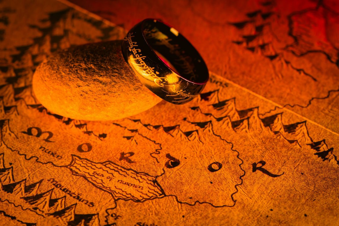 Tolkien: Journey to Middle-earth – A Captivating Insight into a Legendary Writer’s World